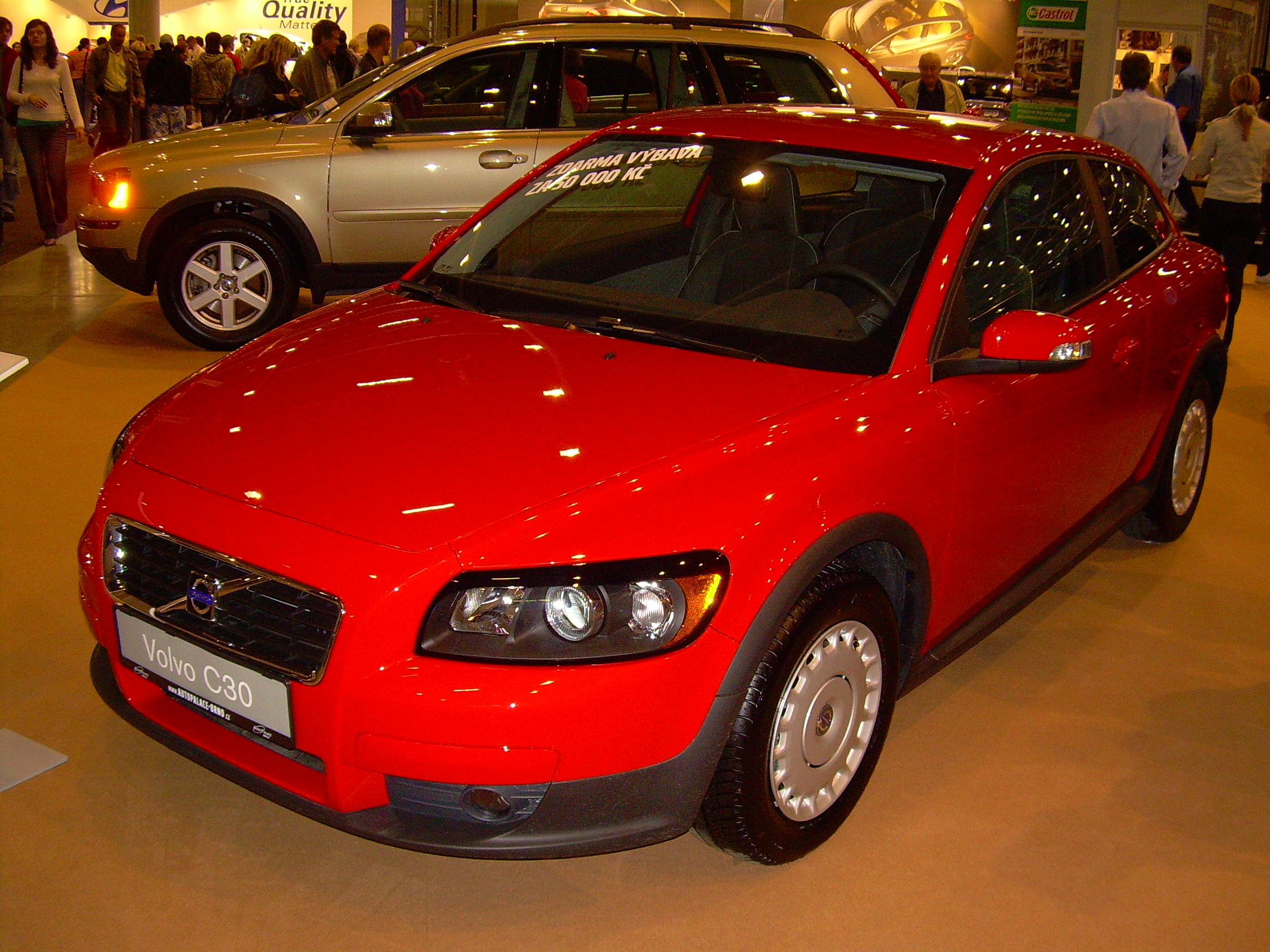 VOLVO C30.JPG